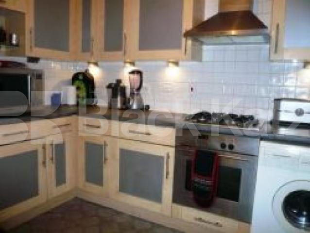 			3 Bedroom, 1 bath, 1 reception Flat			 Primrose Close, FINCHLEY CENTRAL